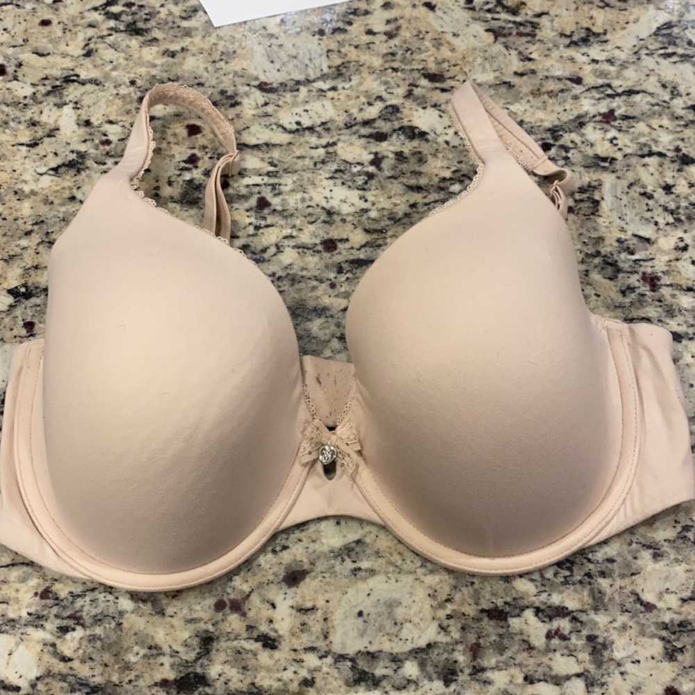 “Victoria’s Secret” Full Coverage Bra